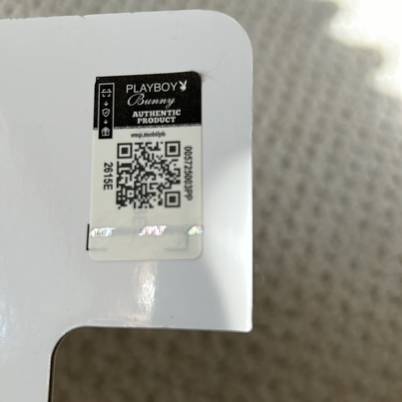 PLAYBOY BUNNY Authentic Cream/Black Logo Detailed Memory Foam Men’s Slippers - Picture 9 of 9